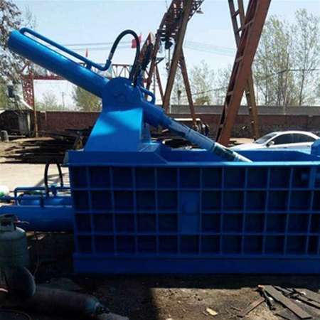 廢金（jīn）屬液壓打包機